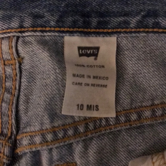 Vintage Levi’s - Picture 2 of 3
